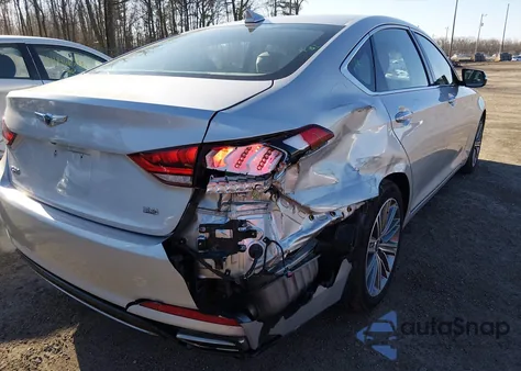 2018 Genesis G80 3.8 z USA, uszkodzony, nr VIN KMHGN4JEXJU270554